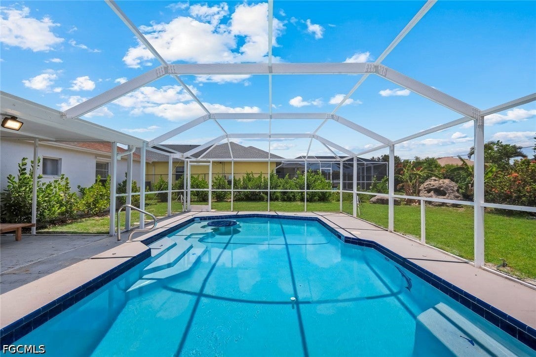 1307 SW 43 Ln, Cape Coral, FL 33914 photo