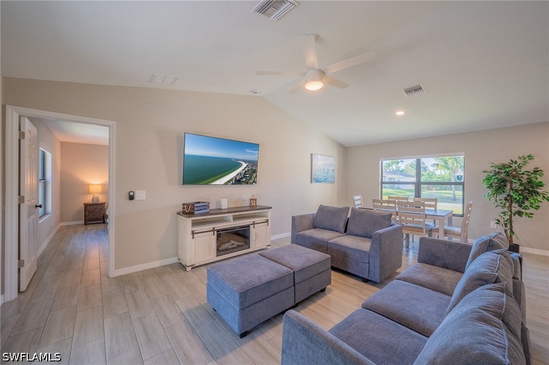 8152 Pelican Rd, Fort Myers, FL 33967 photo