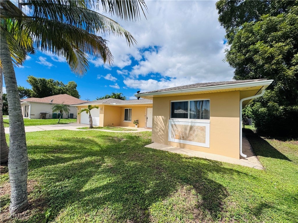 141 SW 48 Terrace, Cape Coral, FL 33914 photo