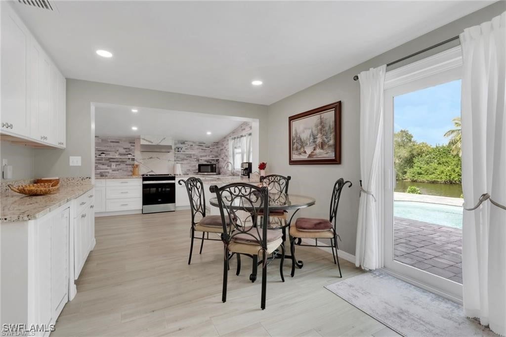 829 107 Ave, Naples, FL 34108 photo