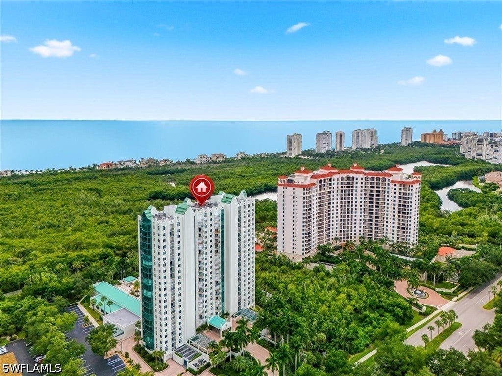 7515 Pelican Bay Blvd, Naples, FL 34108