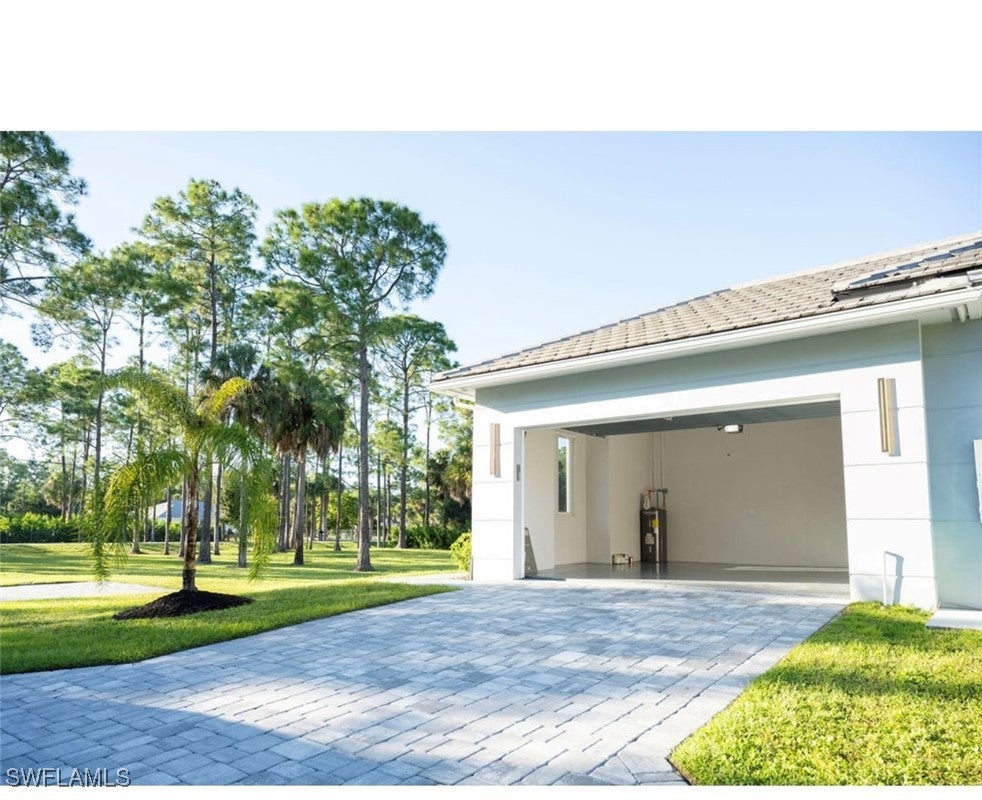 544 31 St, Naples, FL 34117 photo