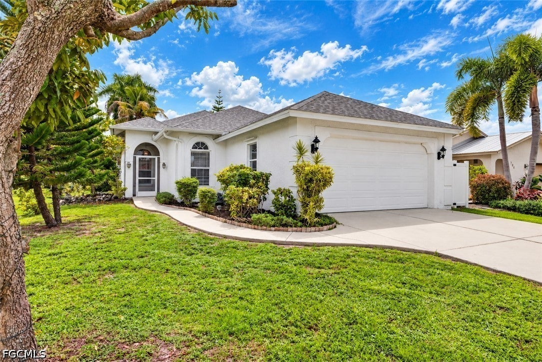798 105 Ave, Naples, FL 34108 photo