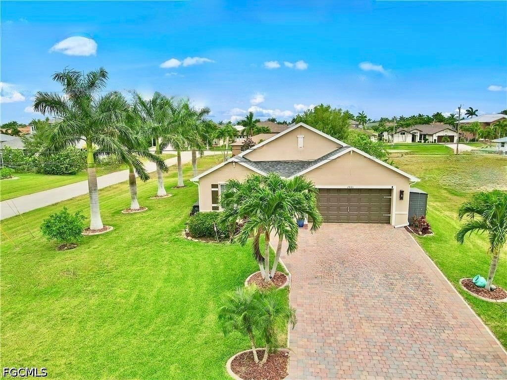 2801 29 Pl, Cape Coral, FL 33914