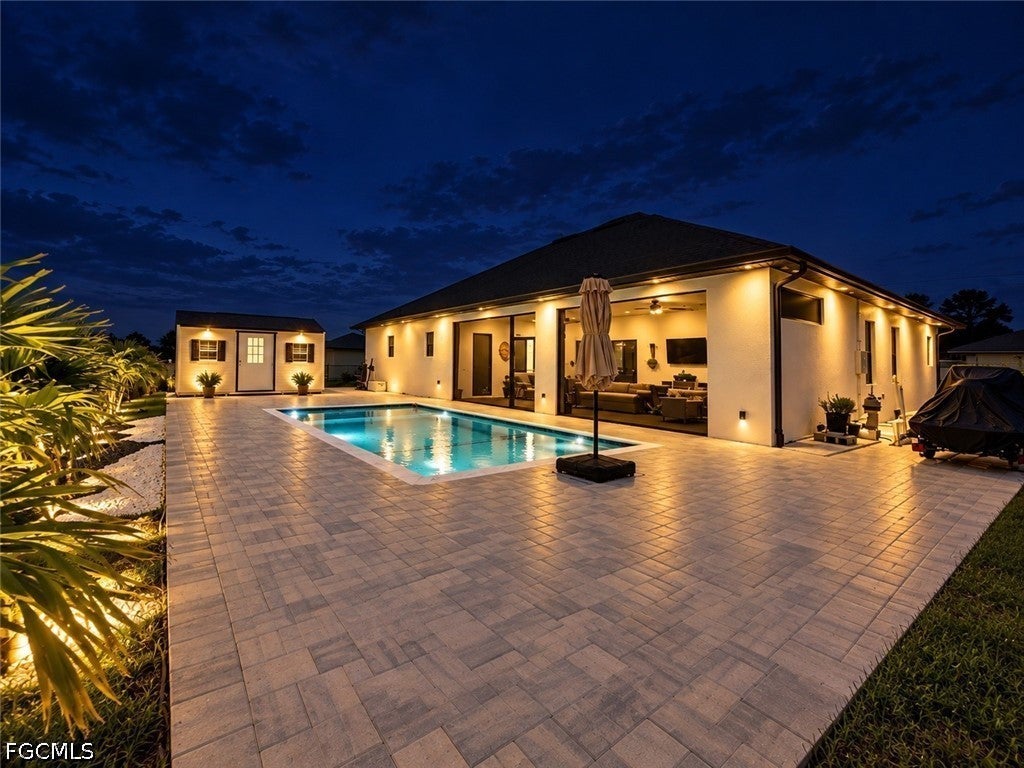 910 Venice Ave, Lehigh Acres, FL 33971 photo
