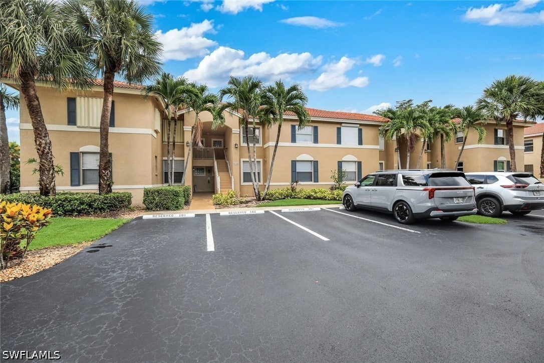 6384 Huntington Lake Cir, Naples, FL 34119