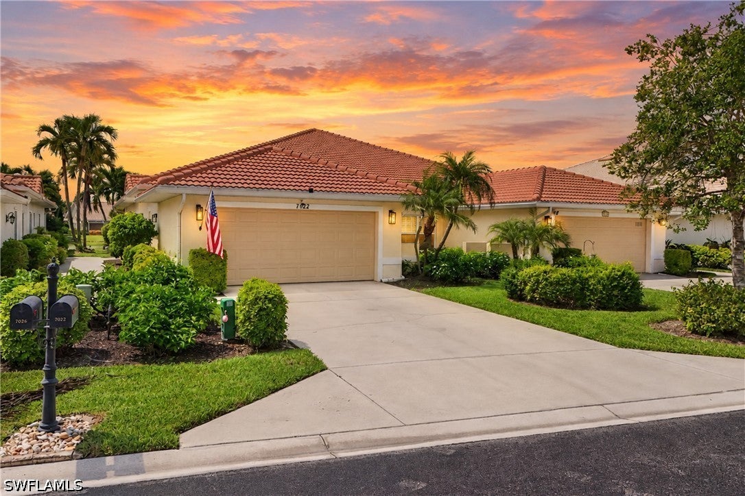 7022 Lone Oak Blvd, Naples, FL 34109