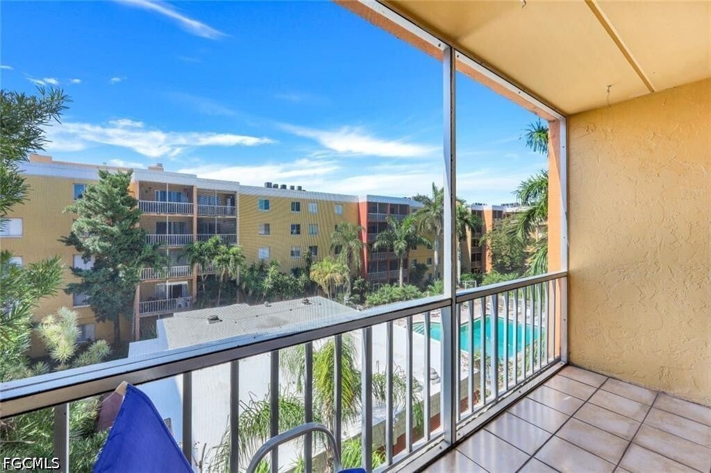 2366 E Mall Drive 418, Fort Myers, FL 33901 photo