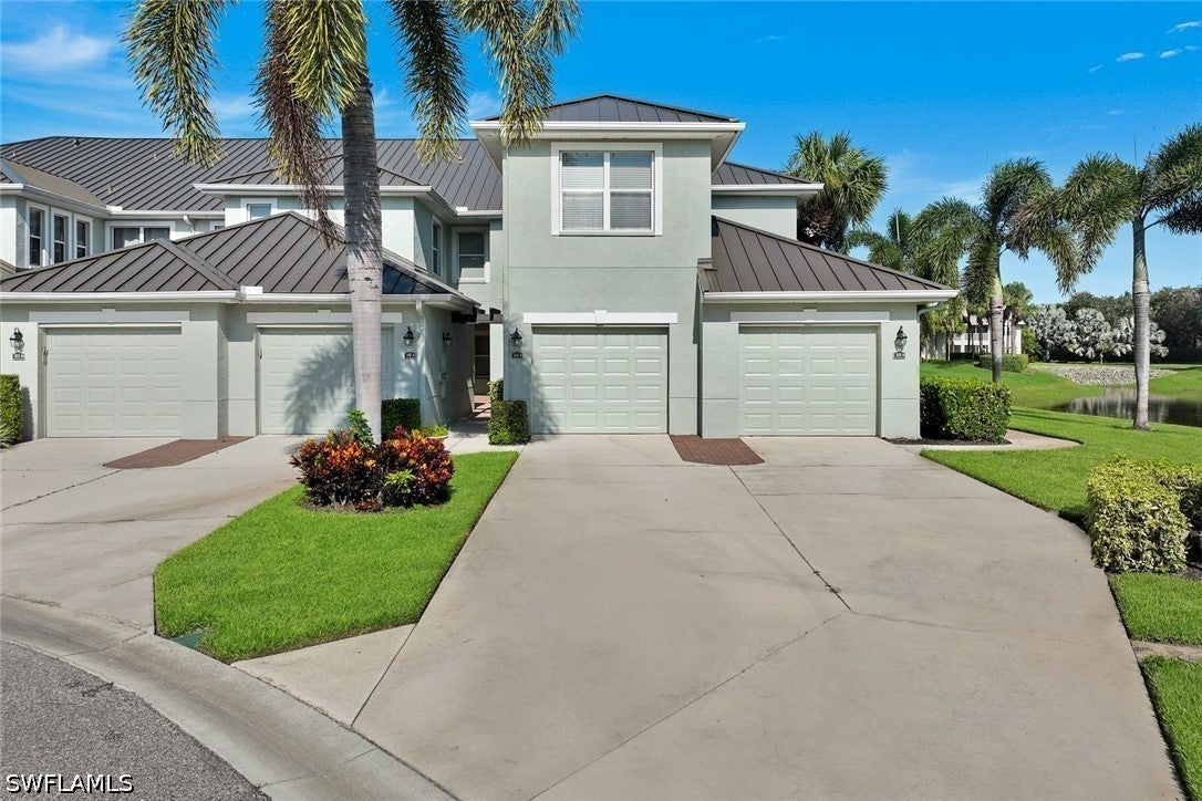 28120 Donnavid Ct, Bonita Springs, FL 34135
