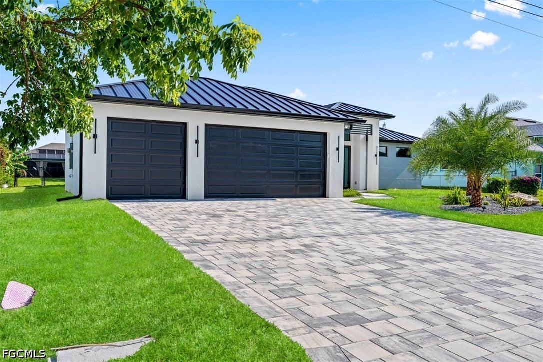 1301 SW 24 St, Cape Coral, FL 33991 photo