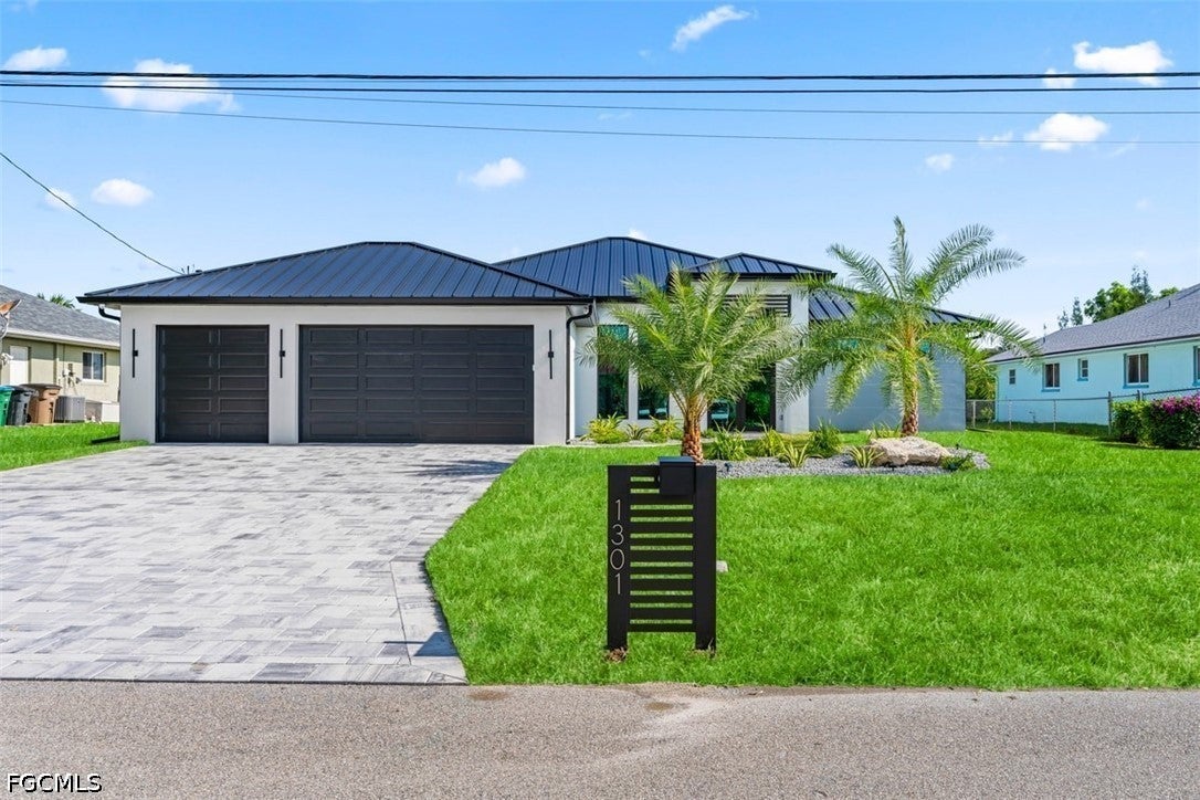 1301 SW 24 St, Cape Coral, FL 33991 photo