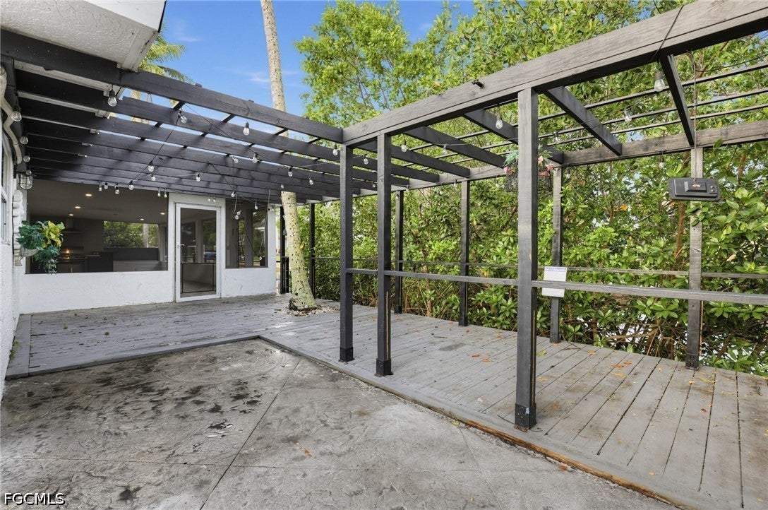24519 Dolphin St, Bonita Springs, FL 34134 photo