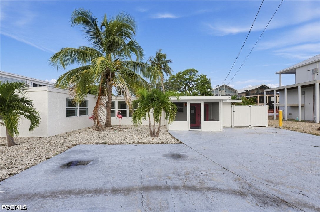 24519 Dolphin St, Bonita Springs, FL 34134 photo