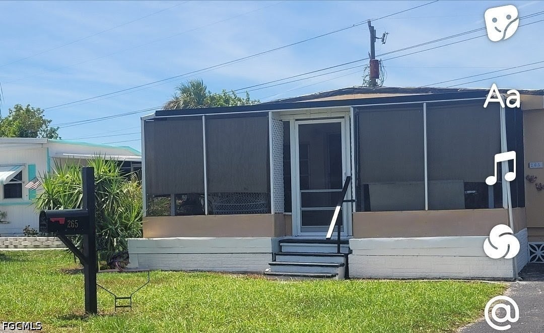 265 Fireball Ln, North Fort Myers, FL 33917