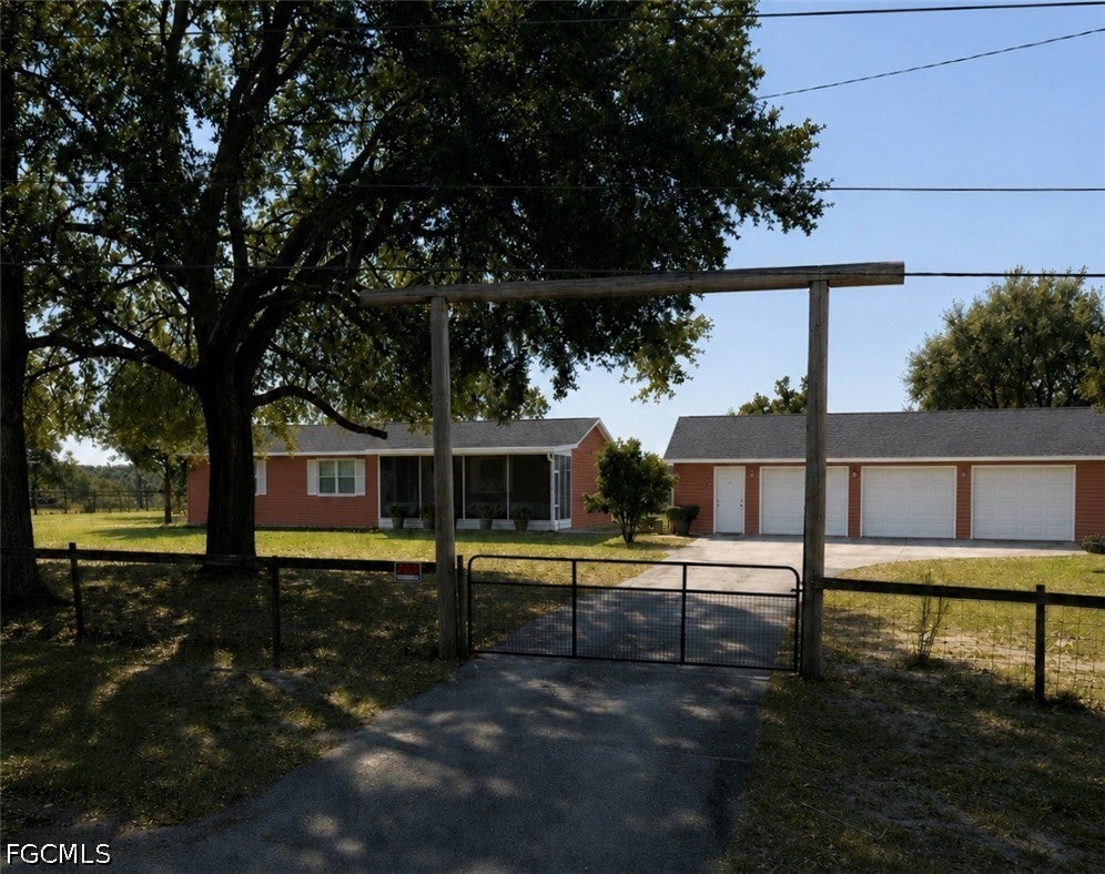 4100 Marion County Road, Weirsdale, FL 32195 photo