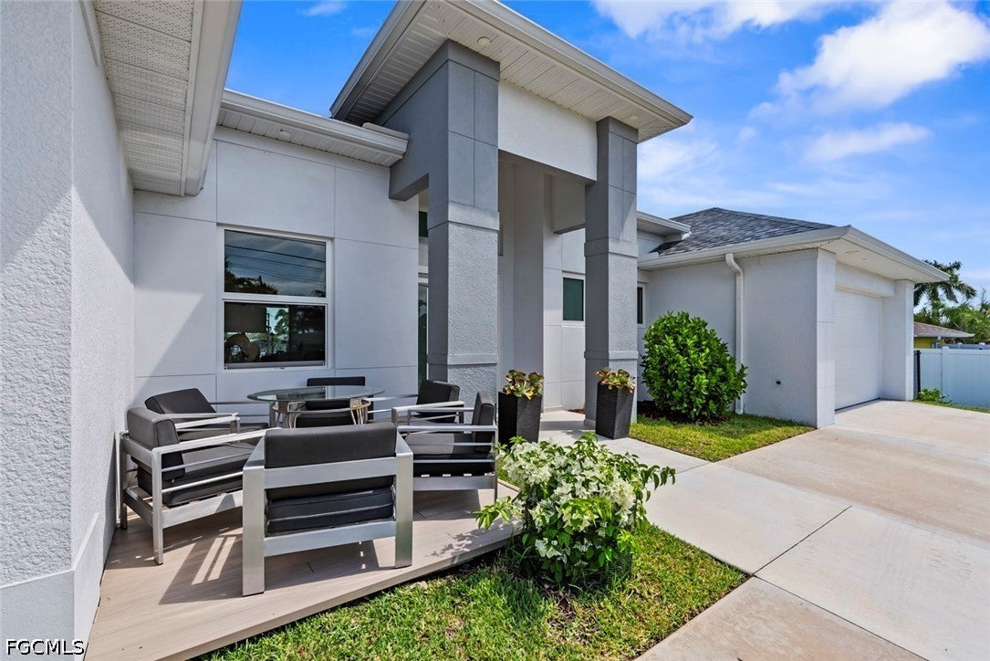 1933 Cornwallis Pkwy, Cape Coral, FL 33904 photo