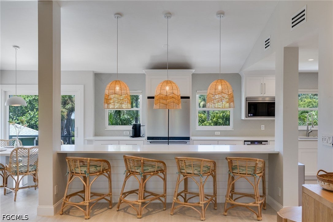992 Fish Crow Rd, Sanibel, FL 33957 photo