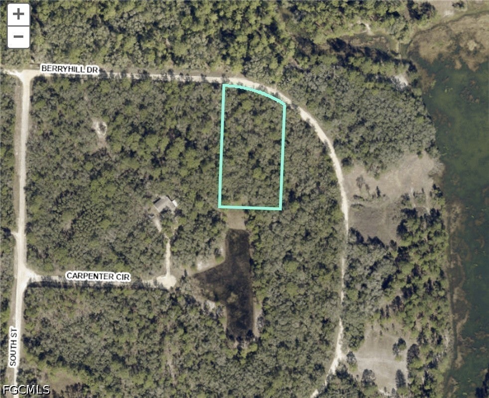 34287 Berryhill Dr, Webster, FL 33597 photo