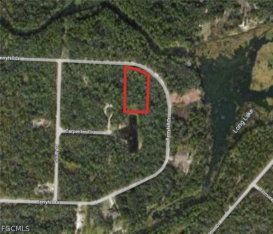 34287 Berryhill Dr, Webster, FL 33597 photo