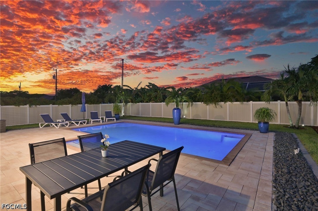 1723 SW 40 St, Cape Coral, FL 33914 photo