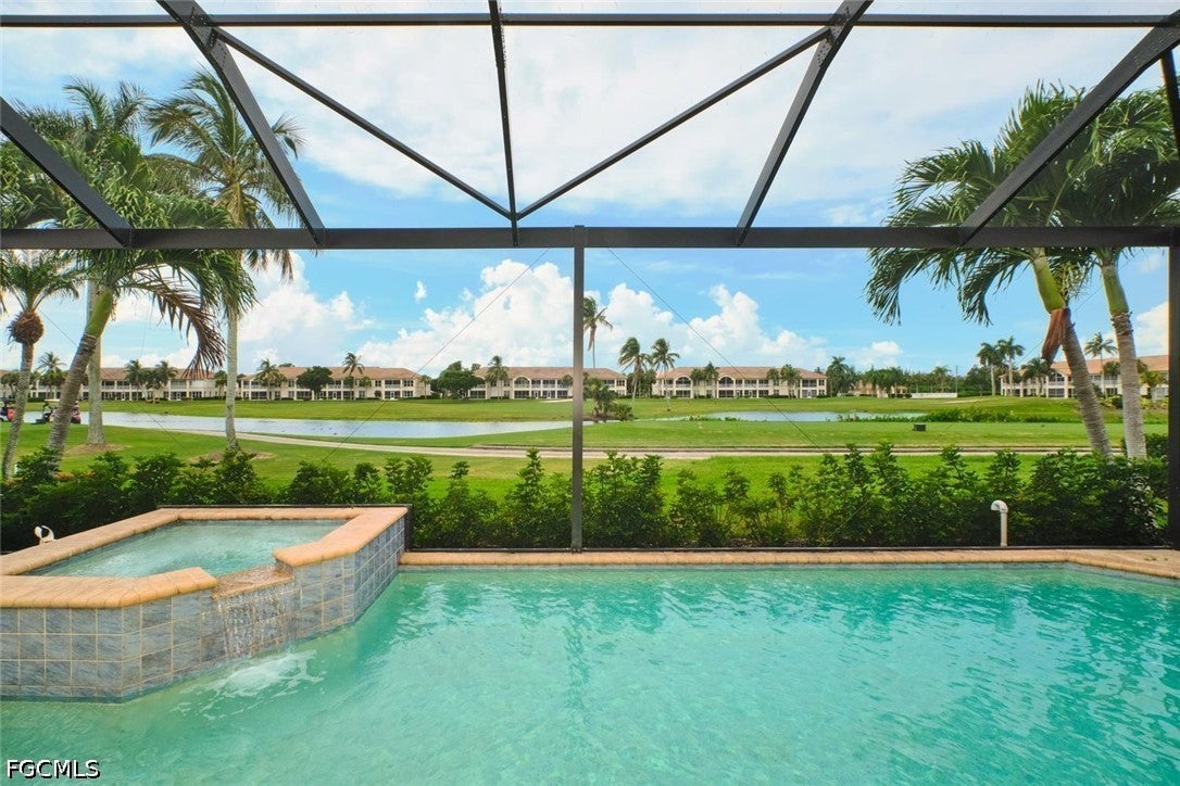 9203 Willowcrest Ct, Fort Myers, FL 33908 photo