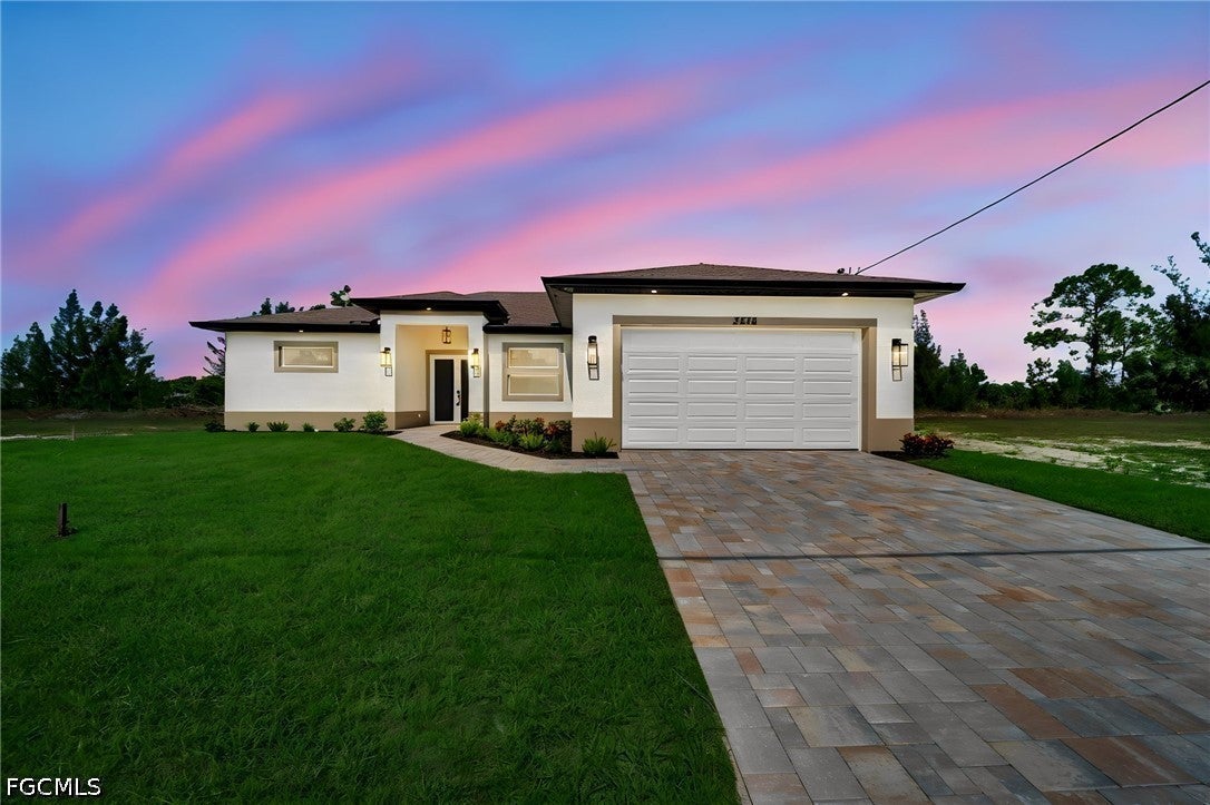 3338 NE 9 Pl, Cape Coral, FL 33909 photo