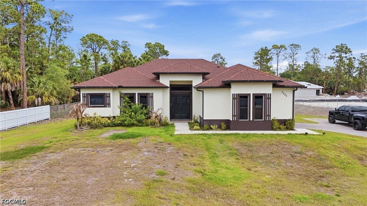 3043 18 Ave, Naples, FL 34120