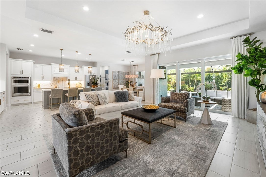 14212 Laguna Spring Ln, Naples, FL 34114