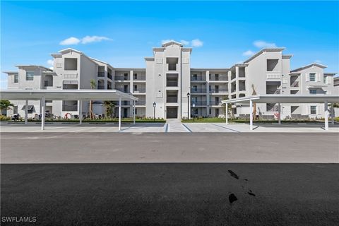 Condominium in Lehigh Acres FL 18451 Copperhead Court #525.jpg