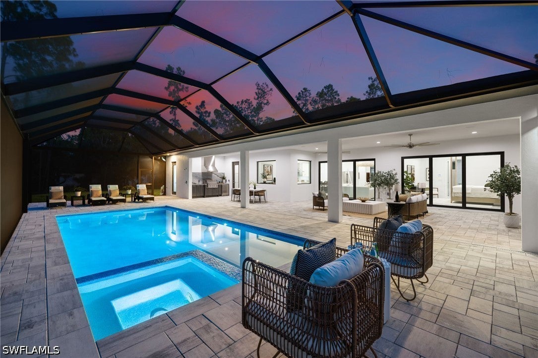 4221 7 Ave, Naples, FL 34119