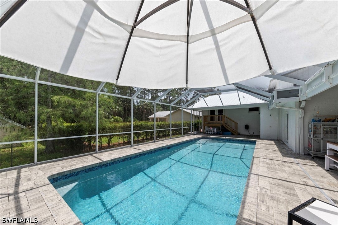 2720 68 St, Naples, FL 34105