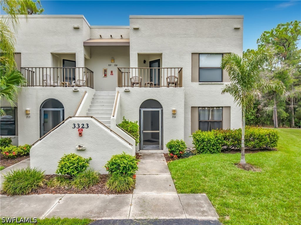 3323 Olympic Dr, Naples, FL 34105