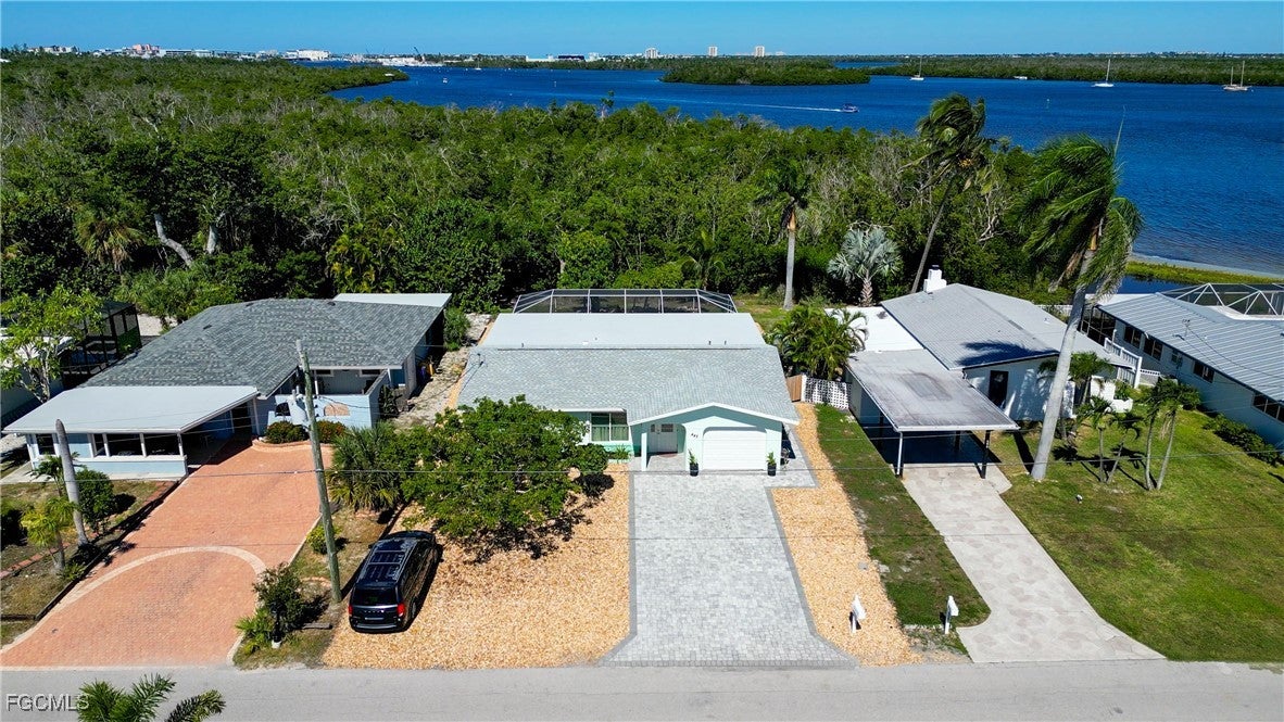 445 Donora Blvd, Fort Myers Beach, FL 33931 photo