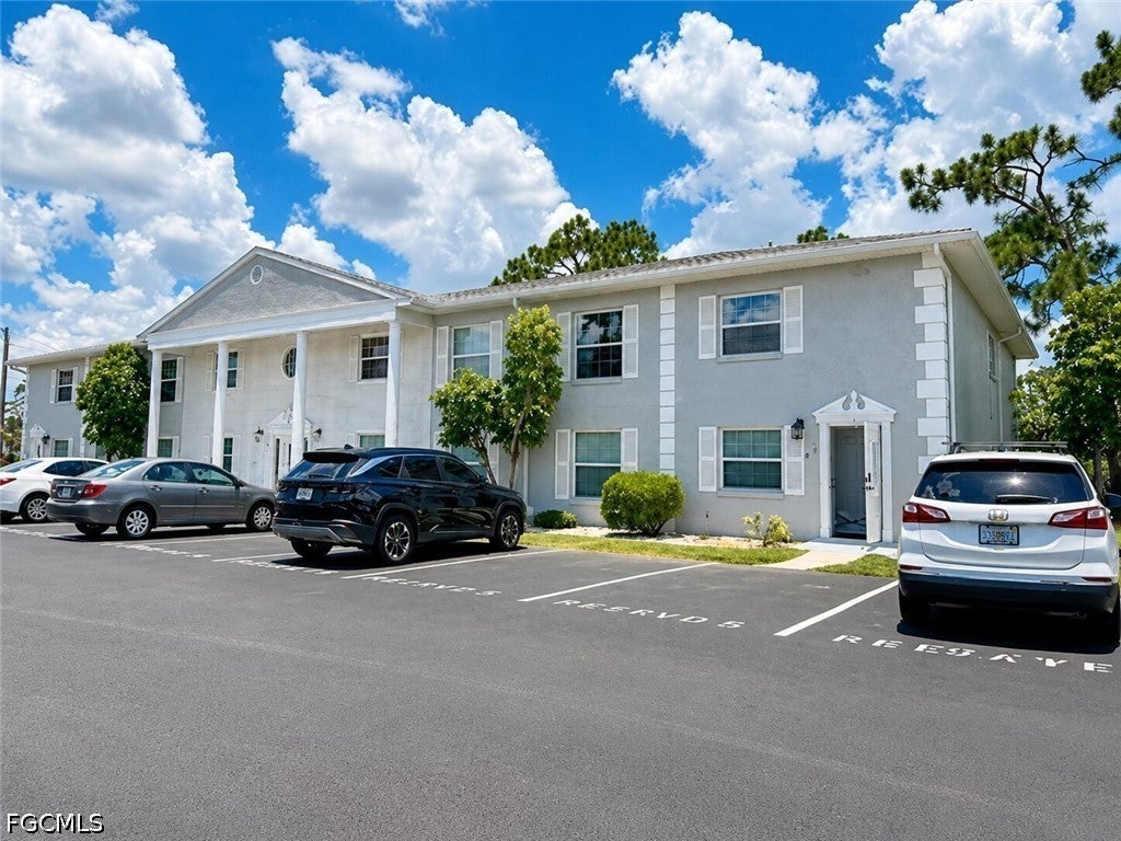 7074 Nantucket Cir, North Fort Myers, FL 33917