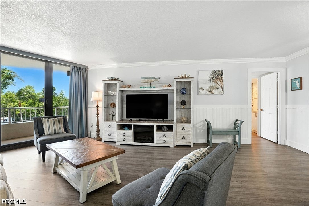 440 Seaview Ct #201, Marco Island, FL 34145 photo