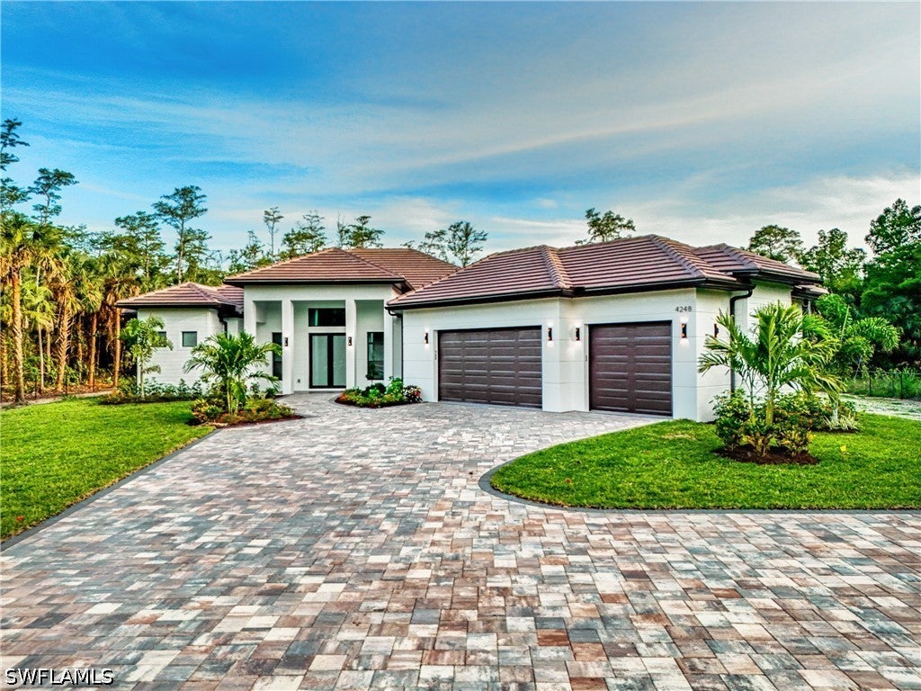 4248 13 Ave, Naples, FL 34116