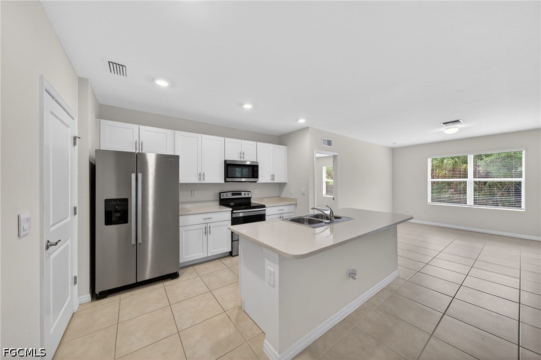 18546 Marlin Kite Ln, North Fort Myers, FL 33917 photo