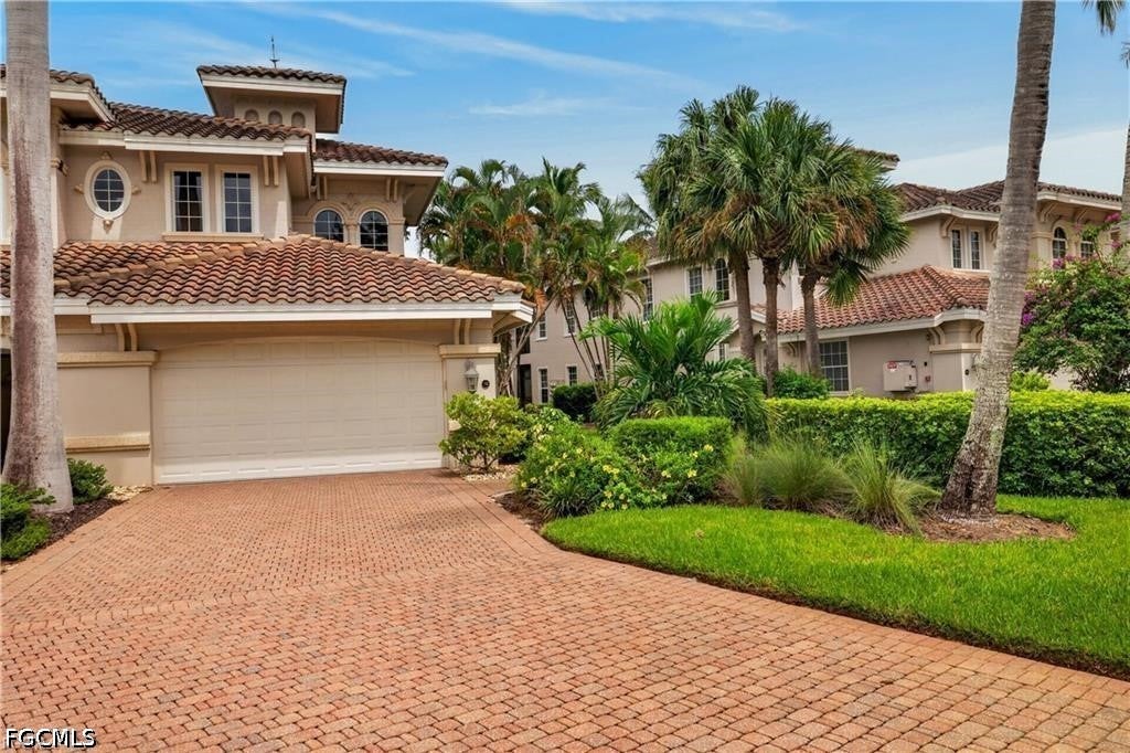 3177 Aviamar Cir #202, Naples, FL 34114 photo