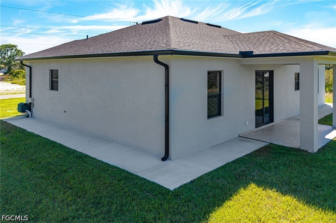 2711 40 St, Lehigh Acres, FL 33971 photo