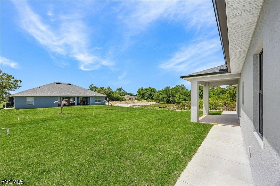 2711 40 St, Lehigh Acres, FL 33971 photo