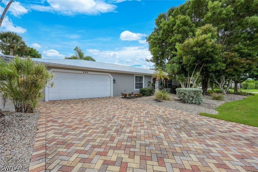 601 97 Ave, Naples, FL 34108 photo