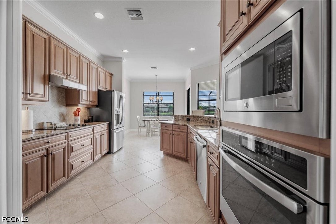 11015 Longwing Dr, Fort Myers, FL 33912 photo