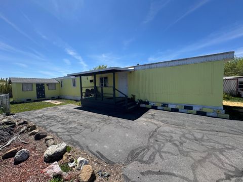 Mobile Home in Klamath Falls OR 2934 Summers Lane #27.jpg