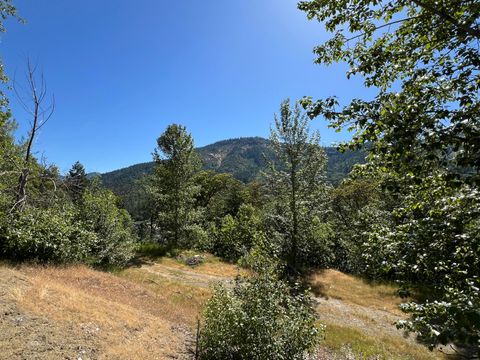  in Grants Pass OR 1636 Panoramic Loop #212.jpg