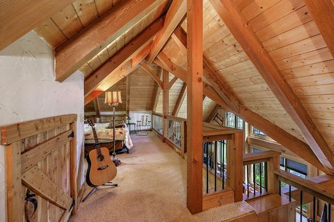 Single Family Residence in Klamath Falls OR 28925 Rocky Point Road 26.jpg