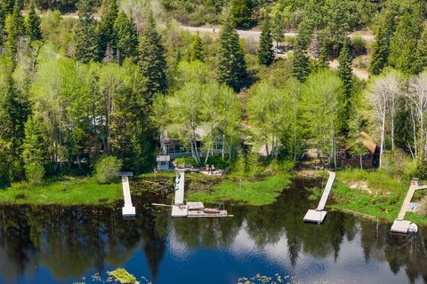 Single Family Residence in Klamath Falls OR 28925 Rocky Point Road 4.jpg