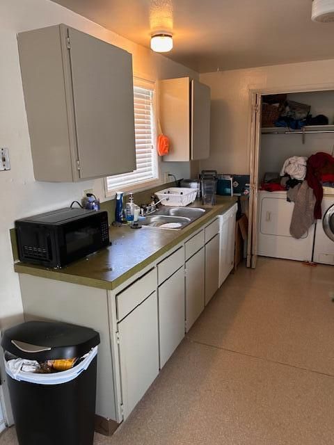 Duplex in Klamath Falls OR 1421 Lakeview Avenue 8.jpg