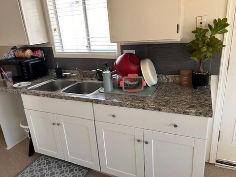 Duplex in Klamath Falls OR 1421 Lakeview Avenue 3.jpg