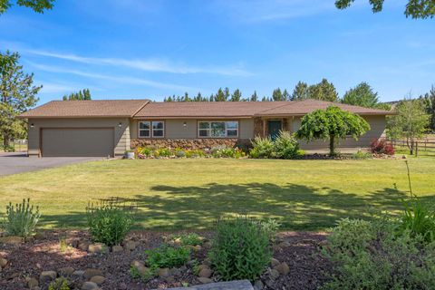 Single Family Residence in Klamath Falls OR 5336 Valleyview Lane.jpg