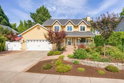 Single Family Residence in Jacksonville OR 640 Carriage Lane.jpg